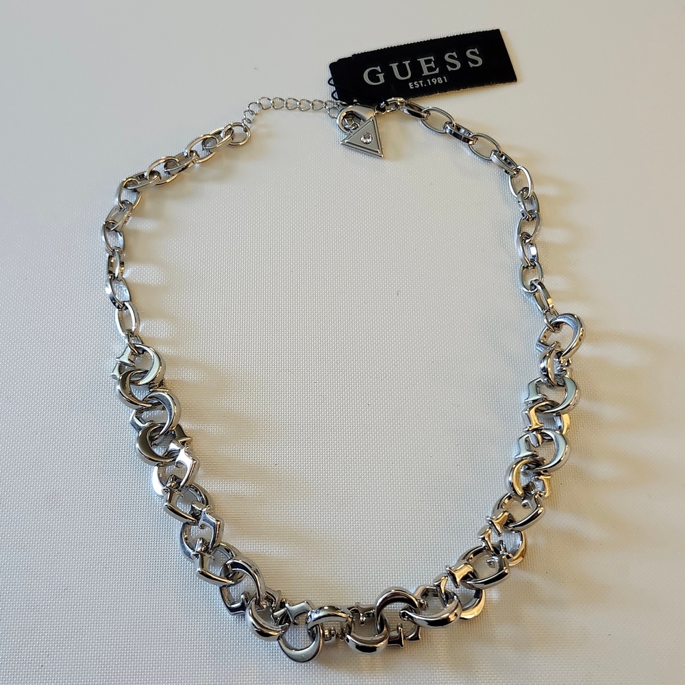 NWT Guess Silver-Tone Chain Link Necklace